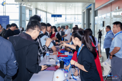 正正在成为行业合作的环节